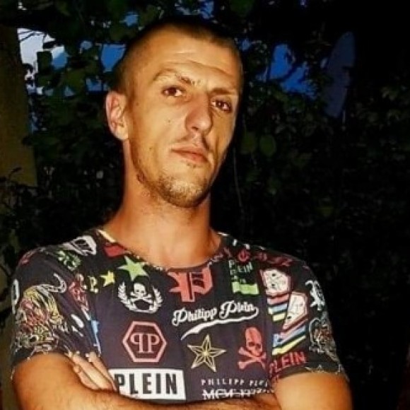 Profile picture of Angjel89