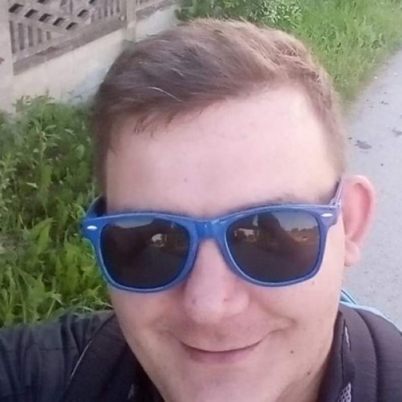 Profile picture of ZLI