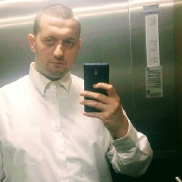 Profile picture of Dejan