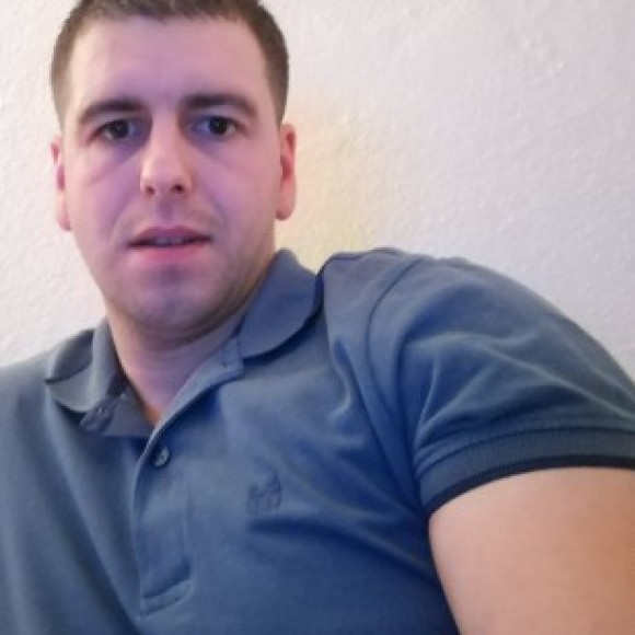 Profile picture of Dragan