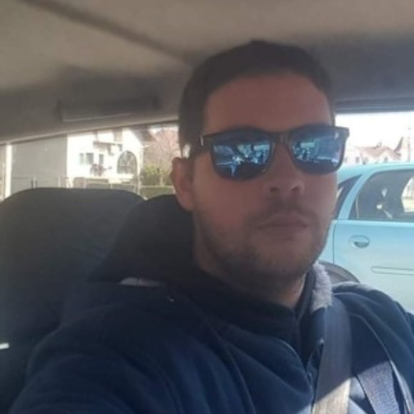 Profile picture of Roland