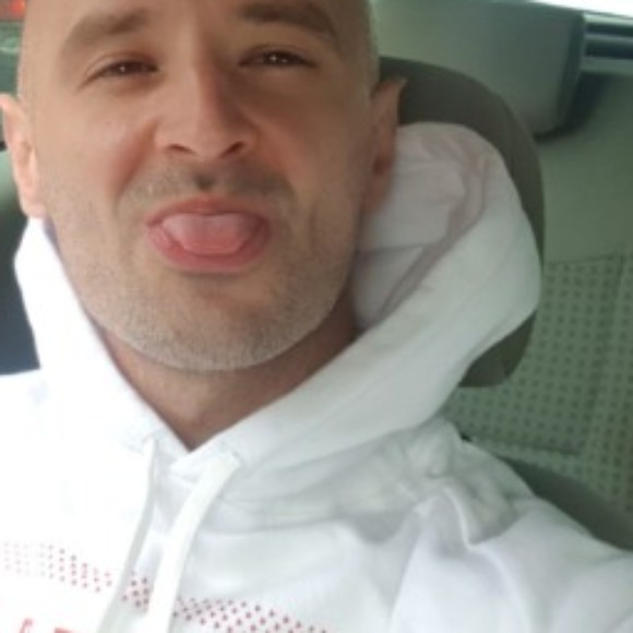 Profile picture of Emir