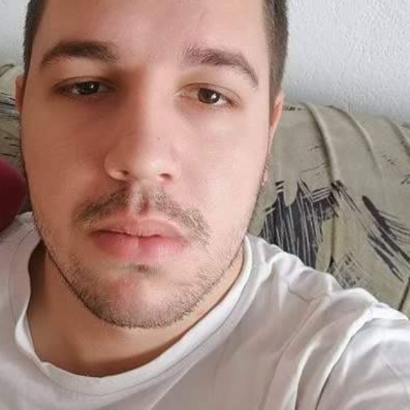 Profile picture of Admir