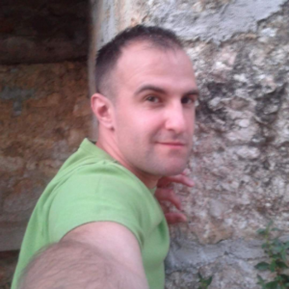 Profile picture of Davor