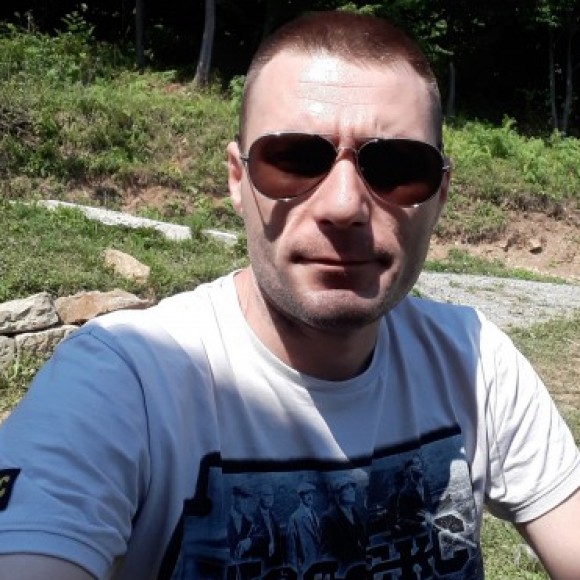 Profile picture of Nikola