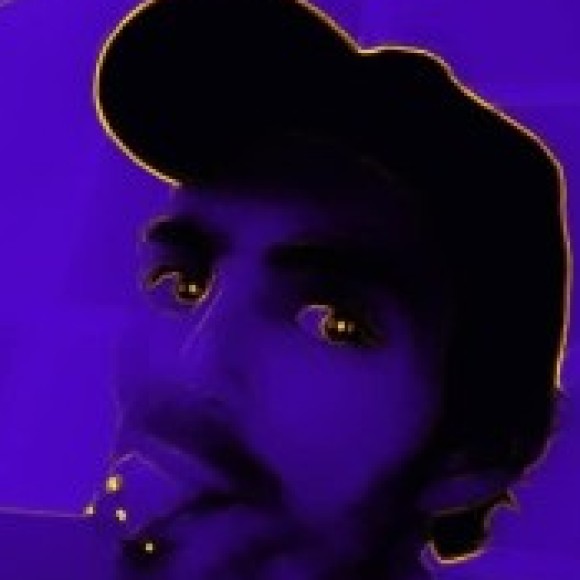 Profile picture of aleks