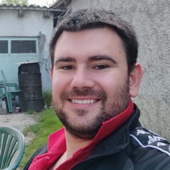 Profile picture of Dragan