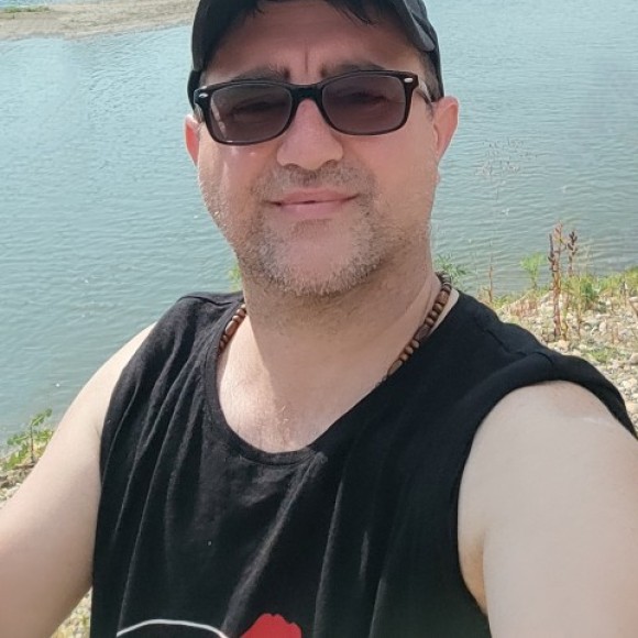 Profile picture of Saša