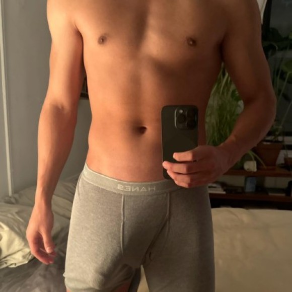 Profile picture of Alex