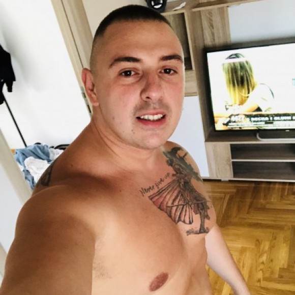 Profile picture of Nikola