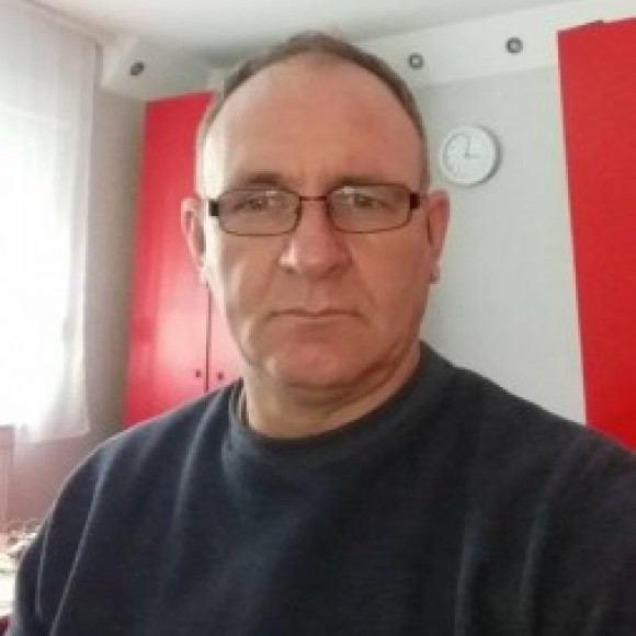 Profile picture of zoran