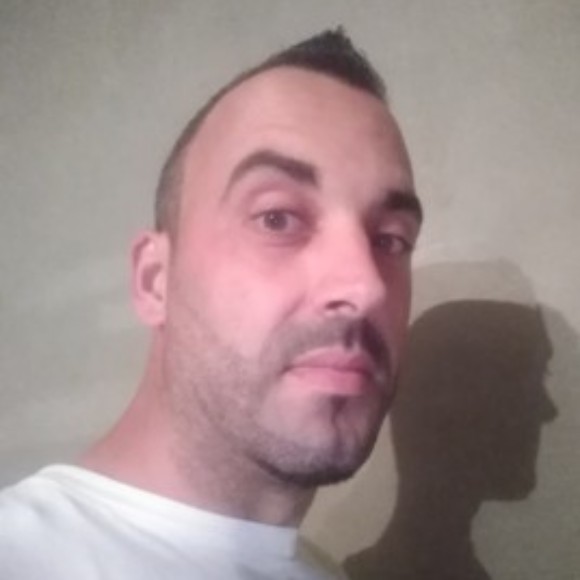 Profile picture of Azzar